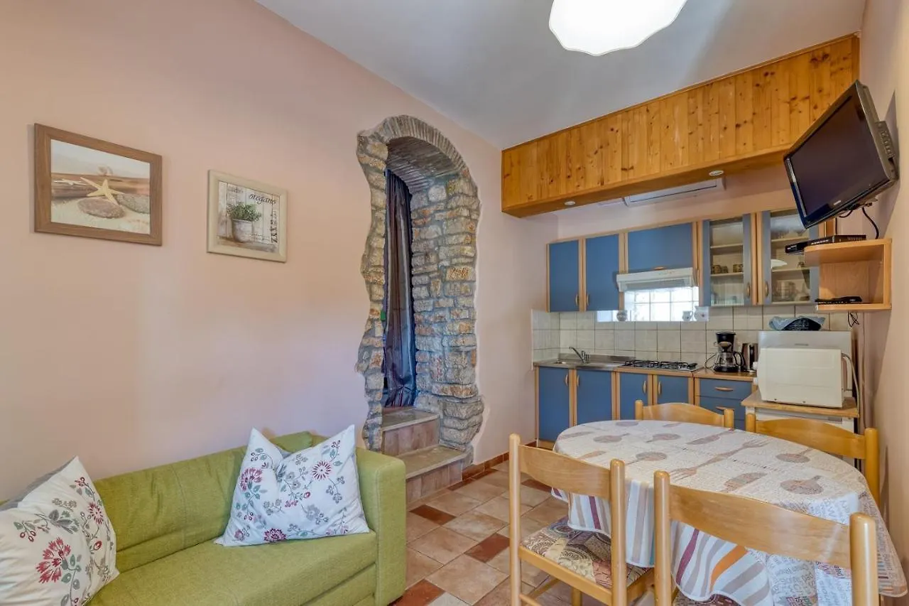 Guest house Rinaldis Hotel Kastelir Croatia
